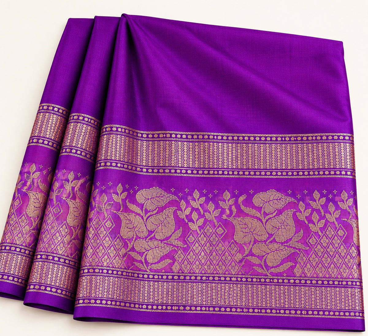 border and motif detail