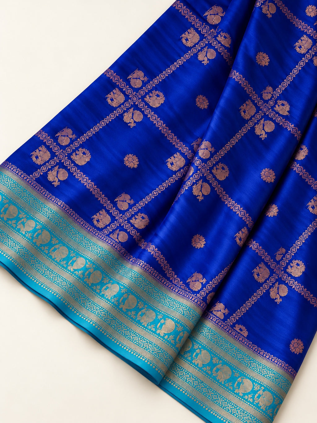 border and motif detail